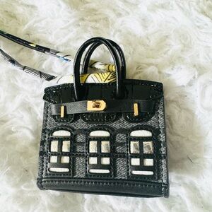 Lux Mini keychain bag/car key/ airpods case